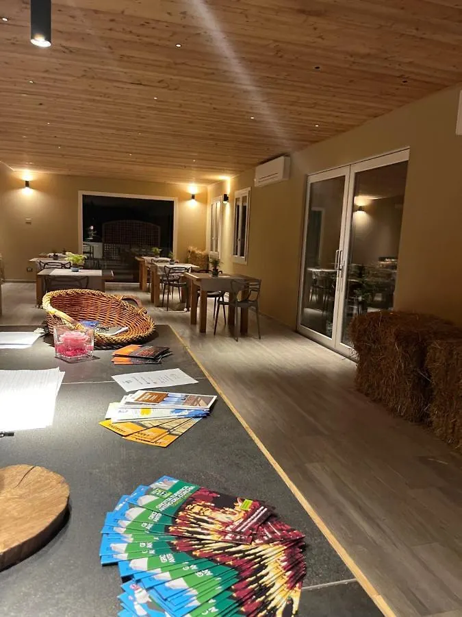 Agriturismo Terre Di Ginepro Borghetto di Vara 0*,  Itálie