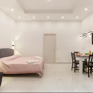  Apartamento Alessandra's House Italia